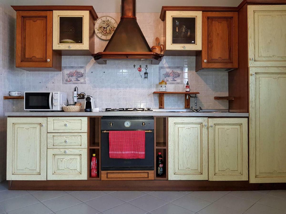 Il Tuppo - Al Centro In Cima Apartment เมสซีนา ภายนอก รูปภาพ