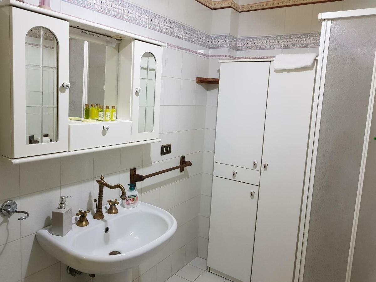 Il Tuppo - Al Centro In Cima Apartment เมสซีนา ภายนอก รูปภาพ