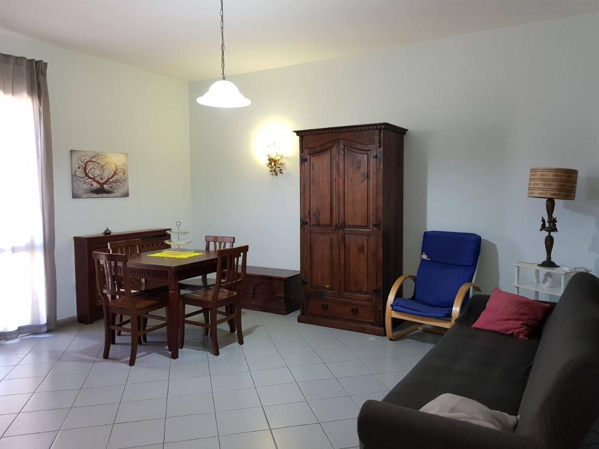 Il Tuppo - Al Centro In Cima Apartment เมสซีนา ภายนอก รูปภาพ